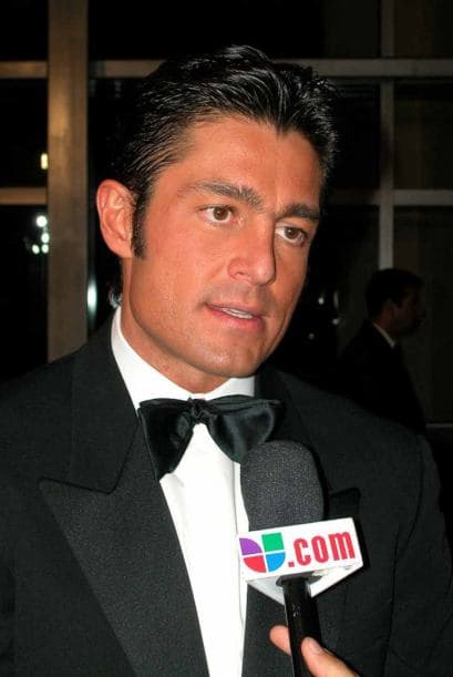 Suma cuatro galardones que seguramente tiene en casa. Ganó como Mejor Actor Protagónico con "Abrázame muy fuerte" y "Amor Real", después en 2005 por "Alborada". En "Soy tu dueña" volvió a levantar la estatuilla como Mejor Actor.