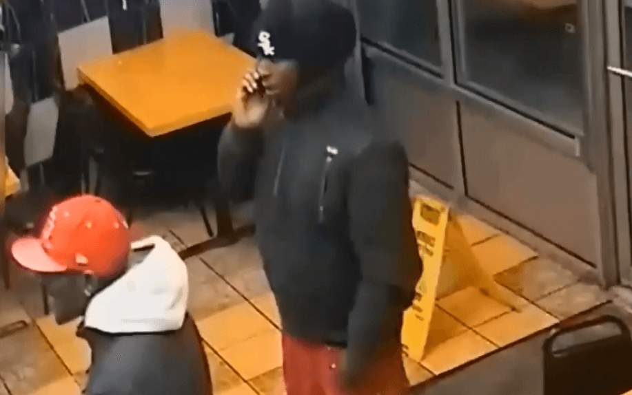 Piden ayuda para capturar a presuntos responsables de varios robos a negocios en Chicago Lawn