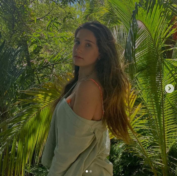 Rechazó ser un padre celoso con ella: "Fíjate que no,
<b> soy un papá que la cuido</b> y soy un papá que está ahí para apoyarla".
<br>