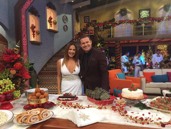 Karla Martínez y Alan Tacher los grandes anfitriones de esta fiesta.