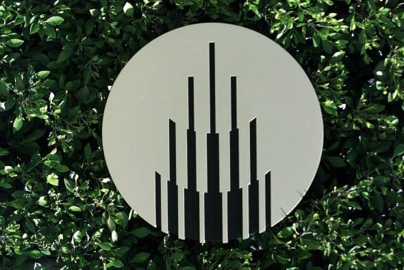 15. Global Crossing (telecoms) - 28 enero 2002 - $30,100 millones.