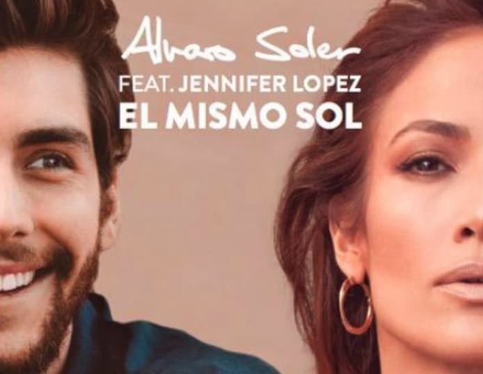 ‘El Mismo Sol’ tiene millones de reproducciones en Vevo y se colocó número uno en descargas de iTunes en países como Suiza e Italia.