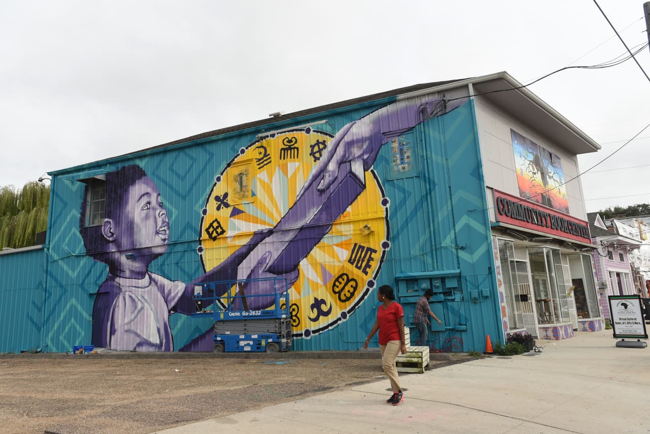 <b>La edad promedio de los emprendedores en Nueva Orleans es de 37 años</b>, dos años más joven que el promedio nacional de 39 años, según LendingTree. De acuerdo con Lending Tree, las ciudades que cuentan con una población empresarial más joven generalmente tienen costos de vida más bajos, reducen algunos de los gastos y disminuyen el riesgo para los fundadores en ciernes.