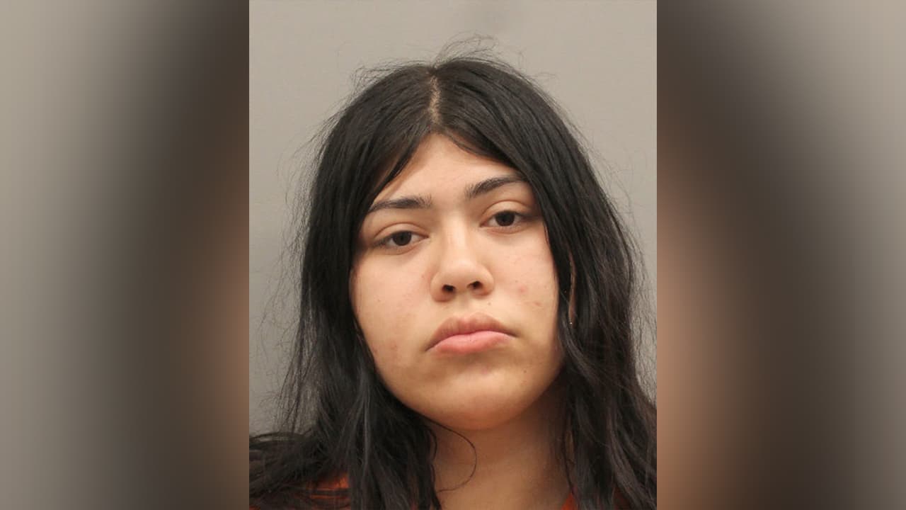 Liliana Alfaro, es buscada por robo, amenazas, falsificación y robo con lesiones corporales.