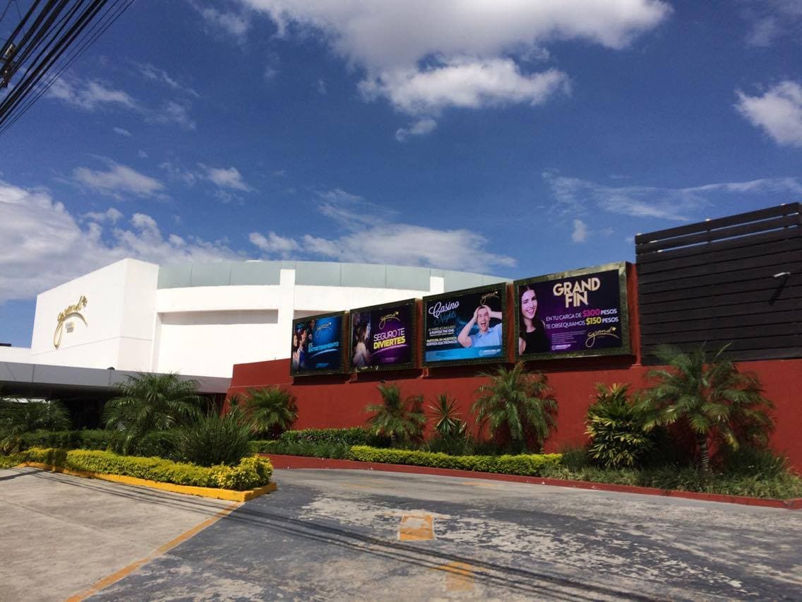 El Departamento del Tesoro de EEUU también fichó al Casino Grand, vinculado al narco, sin embargo sigue operando con normalidad en la colonia La Calma, Zapopan.