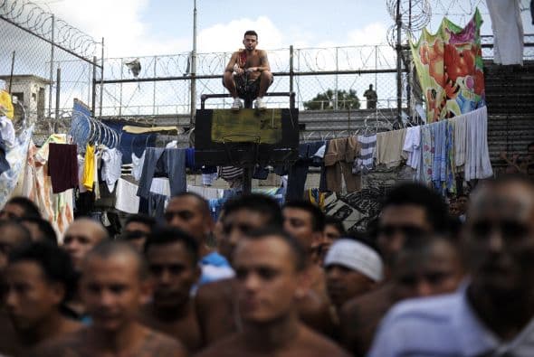 Se trata de "un segundo paso de este esfuerzo de tregua que ya constituye un verdadero proceso, que se ha vuelto precioso y puede llevarnos, si lo hacemos sostenible, a la tan anhelada paz nacional", dijo el obispo castrense, Fabio Colindres.