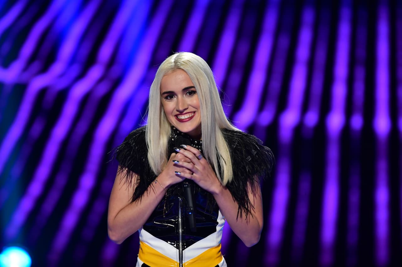 Esta joven cubana de 23 años interpretó el tema de Milly Quezada 'Para darte mi vida'.