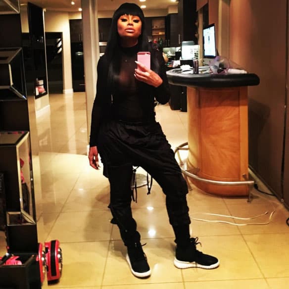 <b>Blac Chyna</b> le contestó a Rob Kardashian luego de que éste le advirtiera de las consecuencias de presentar a su hija en televisión sin su consentimiento.