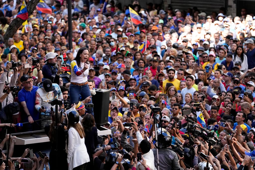 María Corina Machado reapareció en Caracas tras meses en la clandestinidad. (AP Photo/Matias Delacroix)