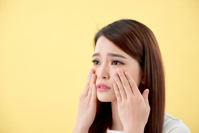 Asimismo, ten en cuenta que esta técnica es mayormente recomendada para personas que tengan el cutis muy seco o con eccemas, y evitarla si se padece de cutis graso o con tendencia a padecer acné.