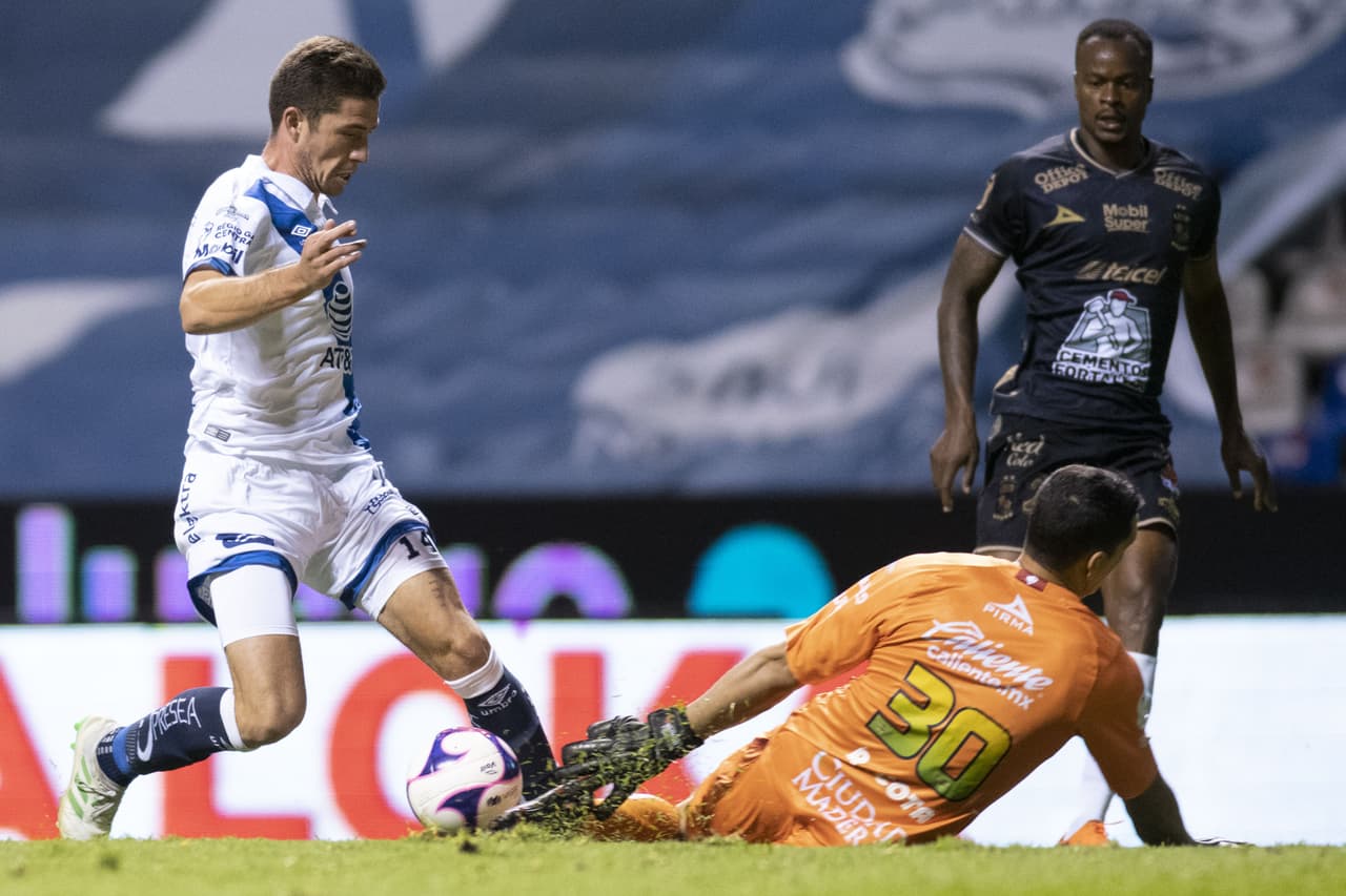 Puebla visitará al Atlas y León recibirá al Santos en la J16 del Guard1anes 2020.