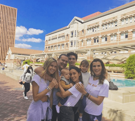 La 'Big family' de Alan Tacher es el centro de su felicidad. Este reencuentro con Hannah, su hija mayor, fue para todos muy especial.