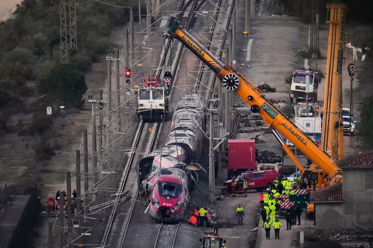 Padre de 'Davinchi', jugador del Getafe, es una de las víctimas mortales del accidente de tren en España 