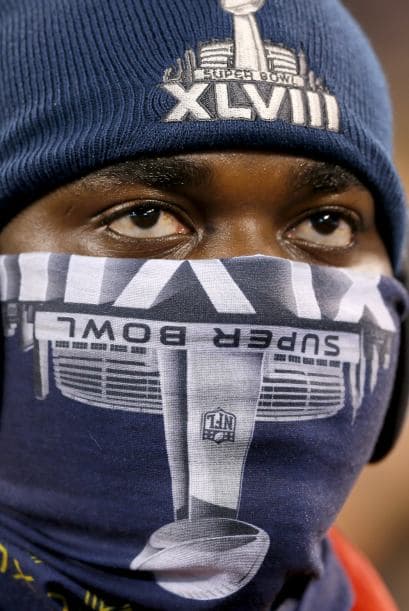 Otros, nerviosos, esperaban que el tiempo pasara rápido para saber el resultado.