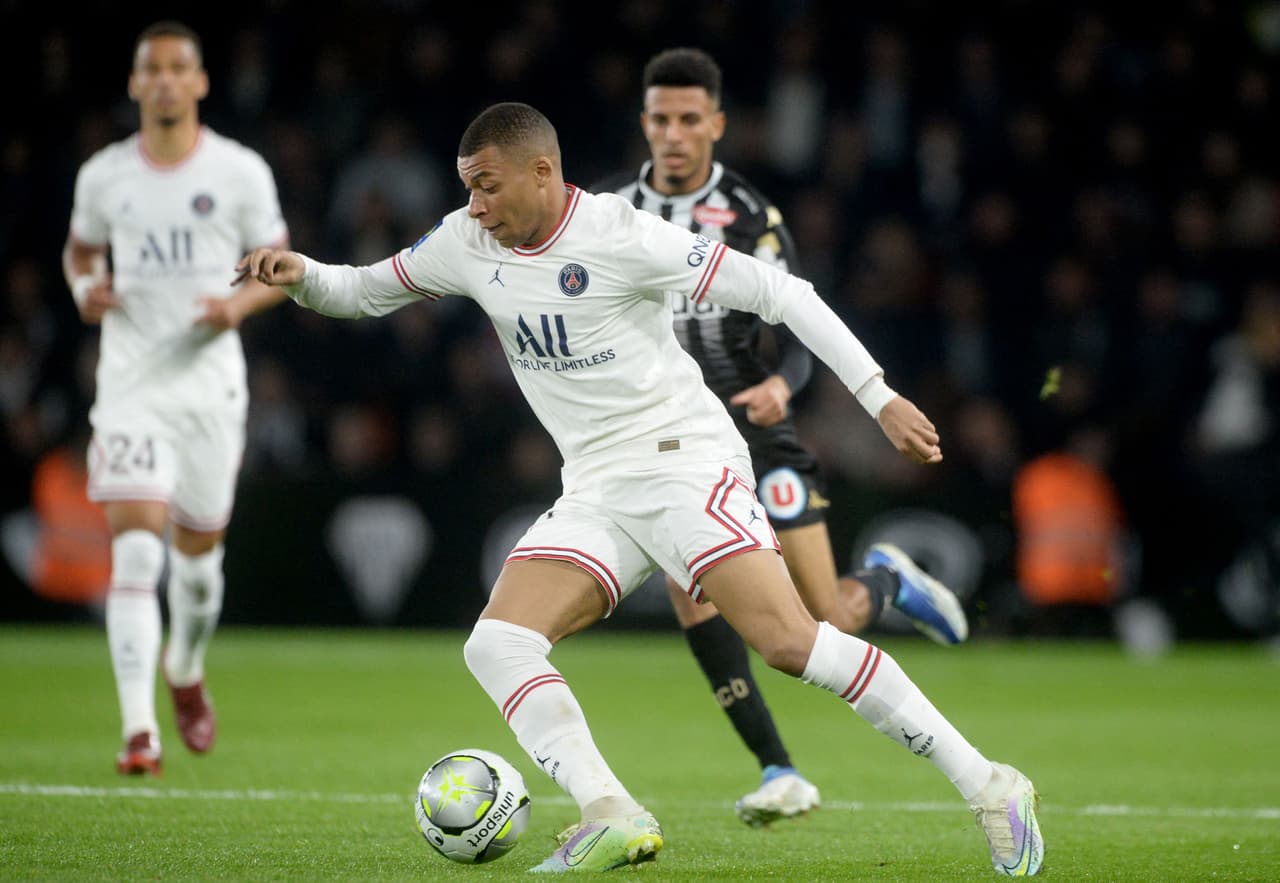 El París Saint-Germain se impuso gracias a los goles de Kylian Mpappé, Sergio Ramos y Marquinhos; Lionel Messi no jugó por una lesión.