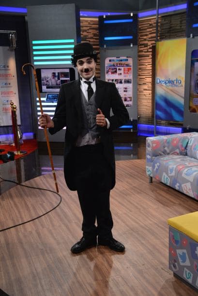 El que nos regaló montones de sonrisas fue Charles Chaplin y sus redes sociales.