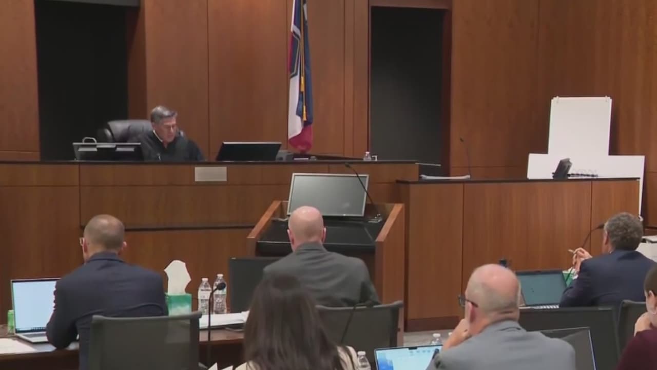 Juez decidirá si Taylor Robinson va a juicio por asesinato de Charlie Kirk
