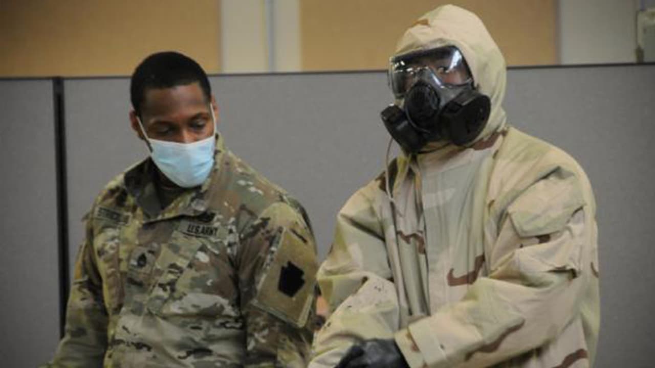  Más de 90 estudiantes y personal del Ejército en cuarentena luego que varios dieran positivo por coronavirus