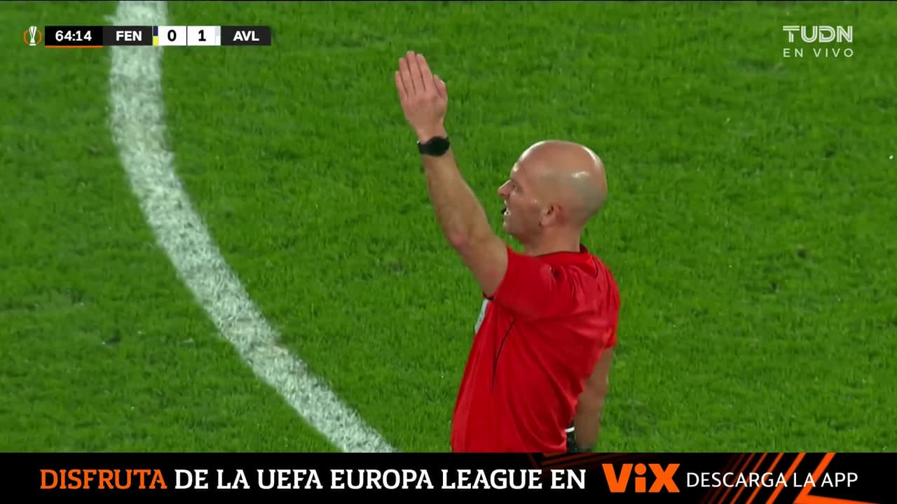 ¡Regrésenle el grito de gol al Aston Villa! Sancho estaba adelantado y el gol no sube al marcador