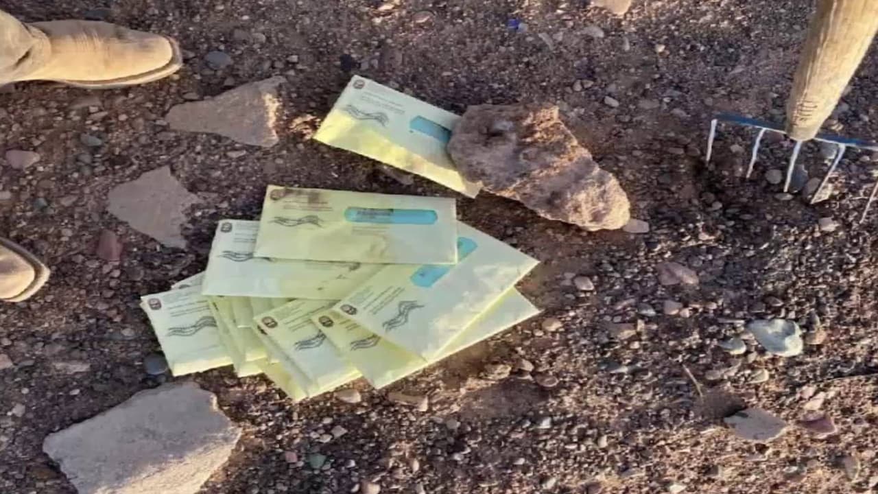 Autoridades devuelven más de una docena boletas robadas a residentes de Glendale 