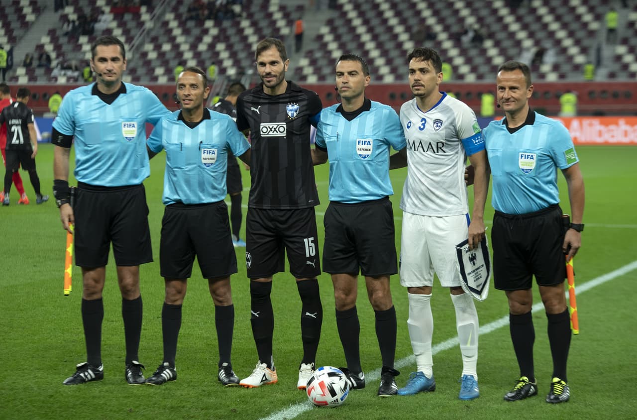 Los Rayados lo hacen y en una serie de penales, vencen al Al-Hilal FC 4-3 para quedarse con el tercer lugar del Mundial de Clubes de la FIFA. El portero Luis Cárdenas de Rayados es el héroe de la noche tras dos atajadas y un golazo para darle el triunfo a su equipo.