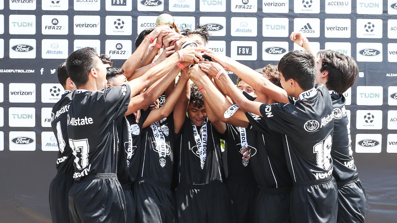 Ford Copita Alianza: El Paso se llenó de campeones