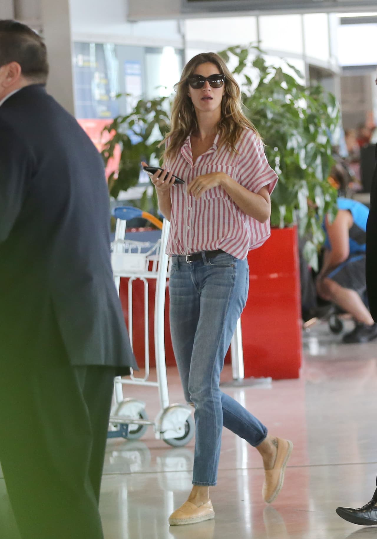 Después de varias semanas desaparecida, así la captaron las cámaras.