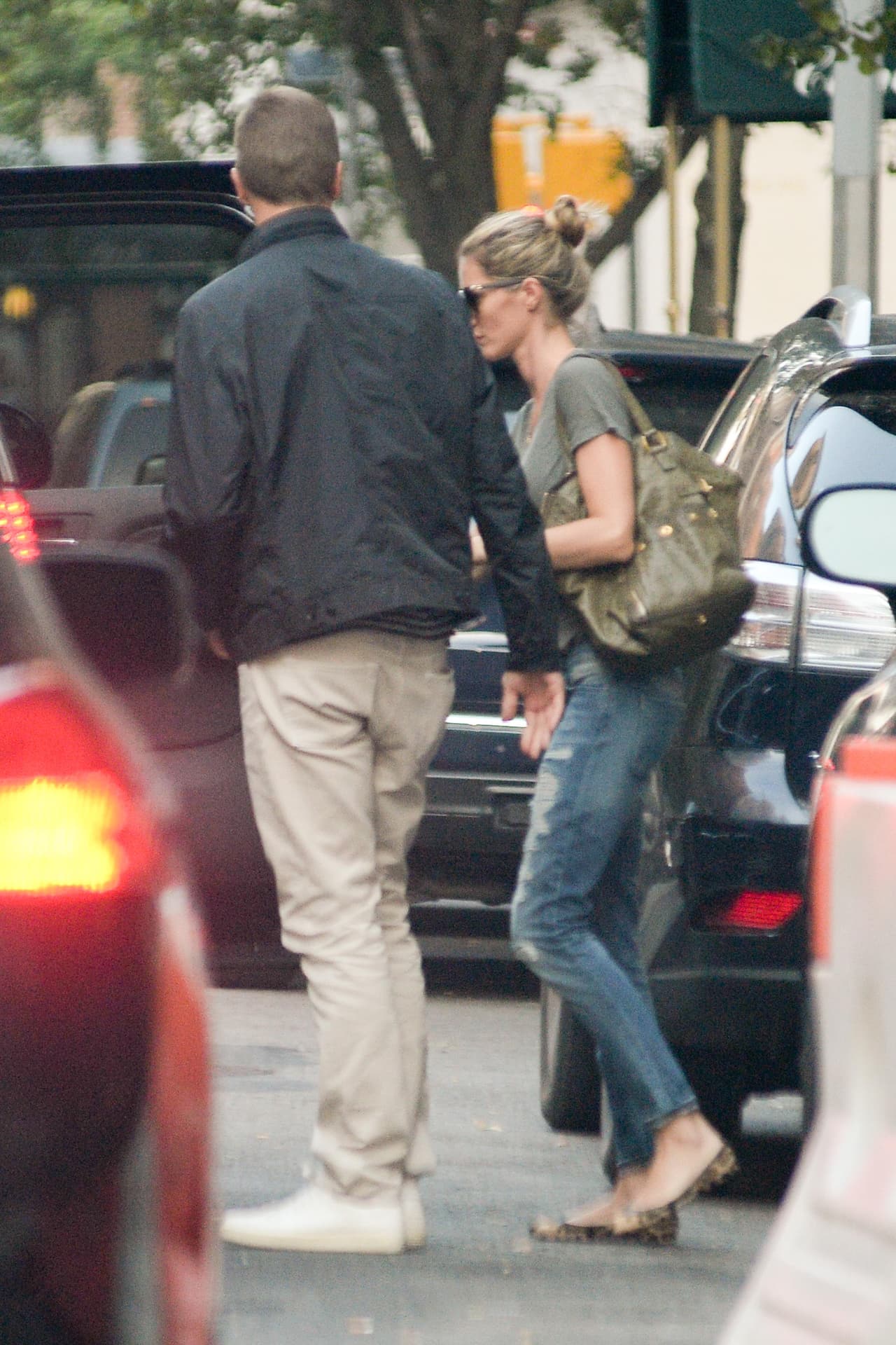 Nuevamente los paparazzi han hecho de las suyas.