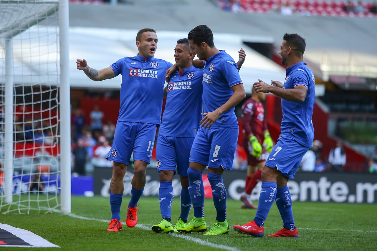 169. Cruz Azul (Liga MX) - 100 puntos.