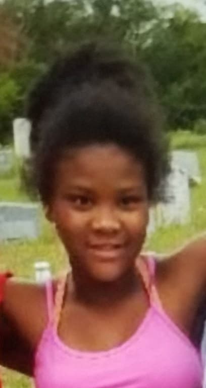 La policía y el FBI indentificaron inicialmente a cuatro personas de interés en el rapto de Shavon.