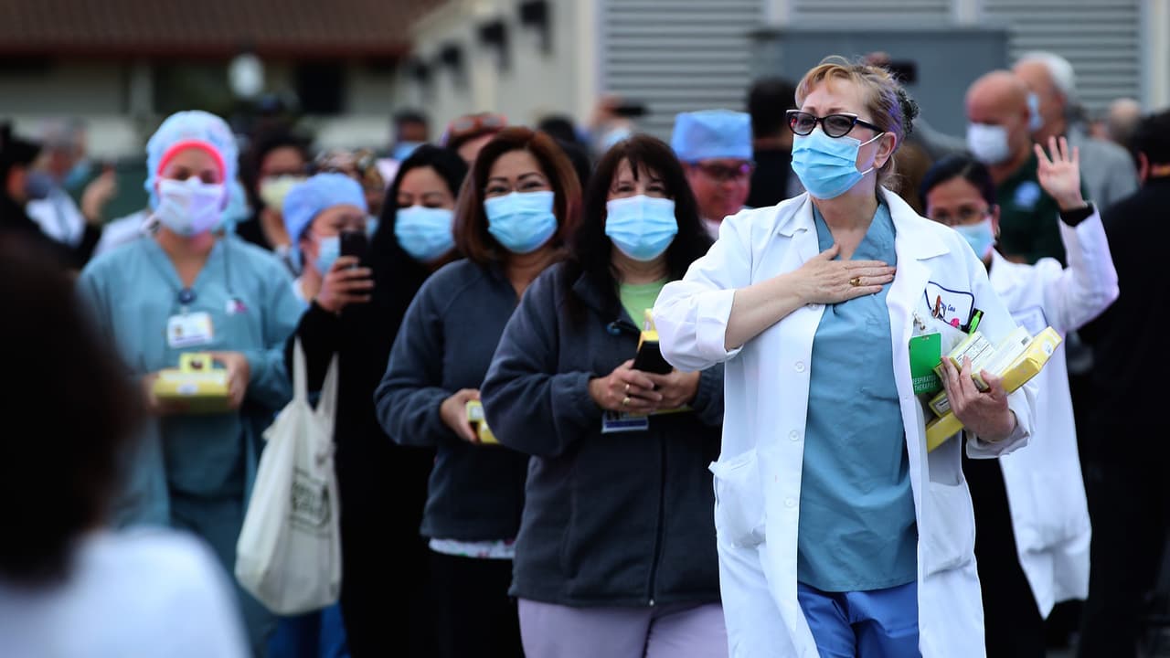 Brote de coronavirus en Navidad le cuesta a hospital de Kaiser $43,000 en multas