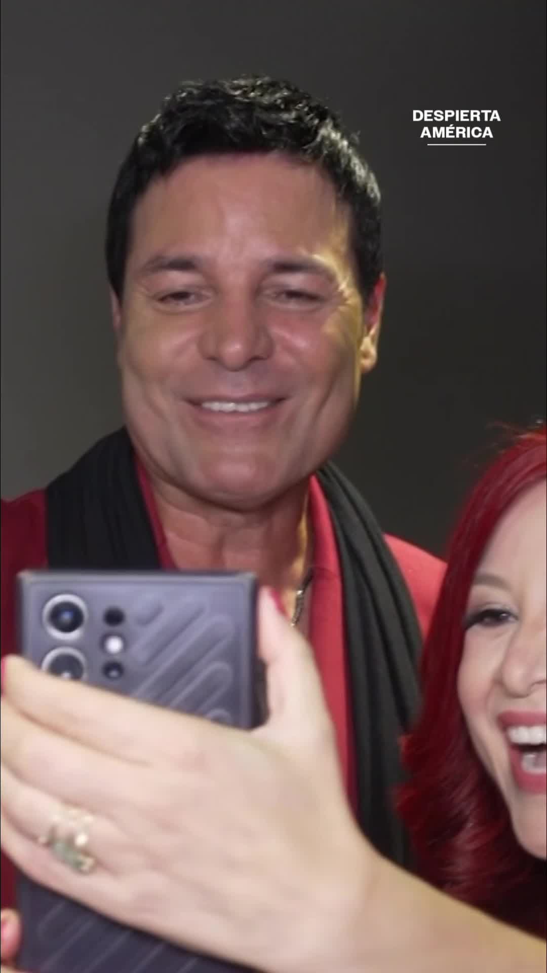 Chayanne sorprendió virtualmente a una de sus fans