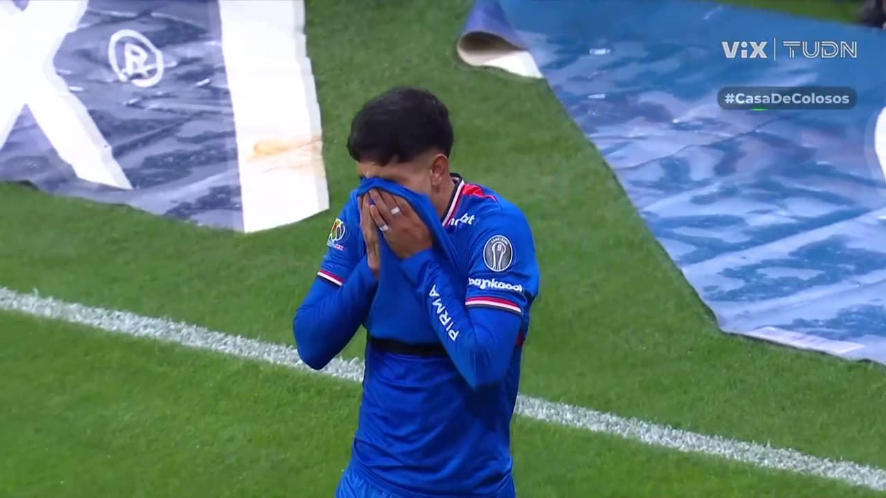 ¿Cómo le hizo? Así fue el curioso gol de Omar Campos para empatar al América