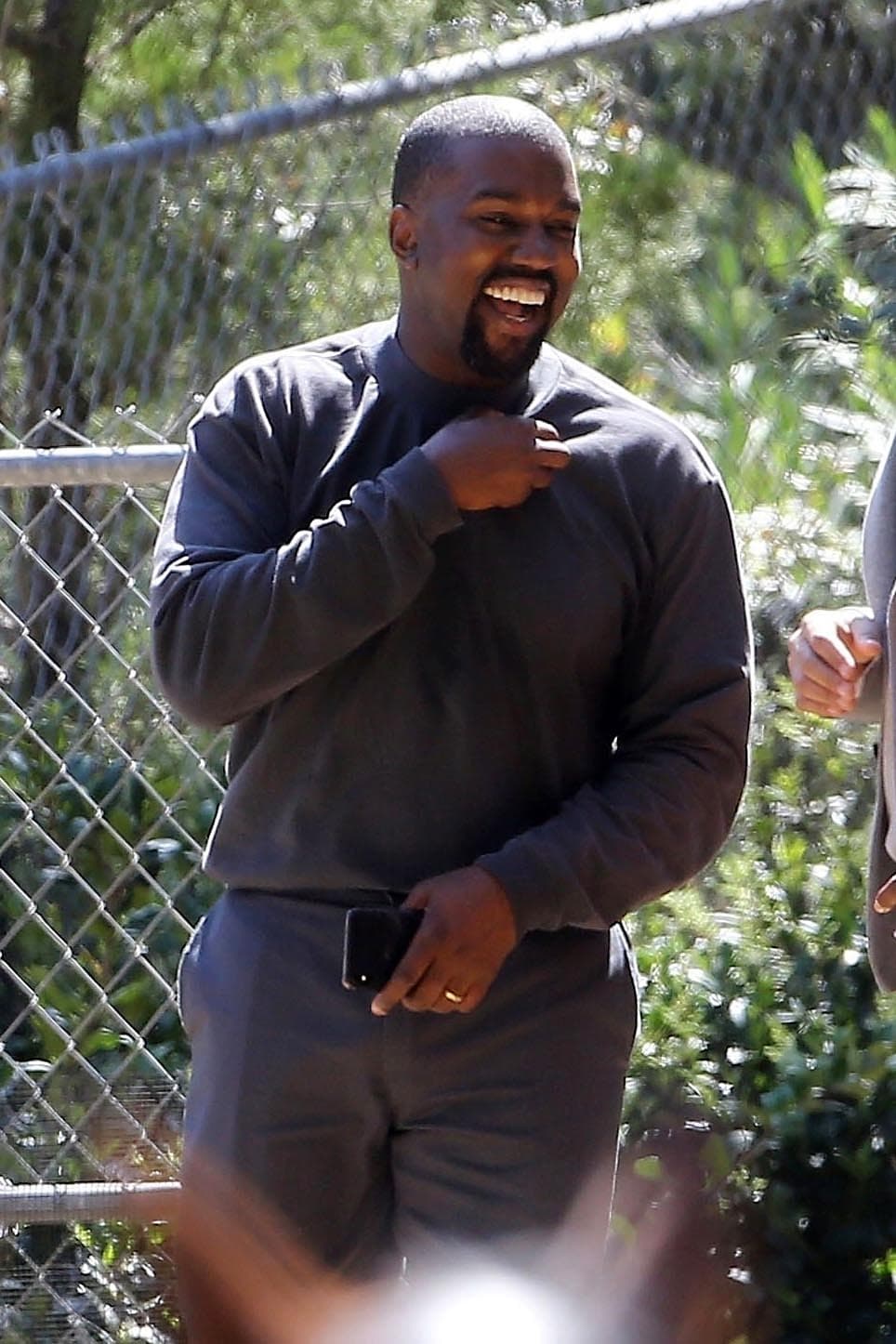 A mediados de 2018, Kanye West reveló que desde hace tiempo se la había diagnosticado trastorno bipolar, pero que él decidió no utilizar medicamentos, lo que generó algunas críticas.