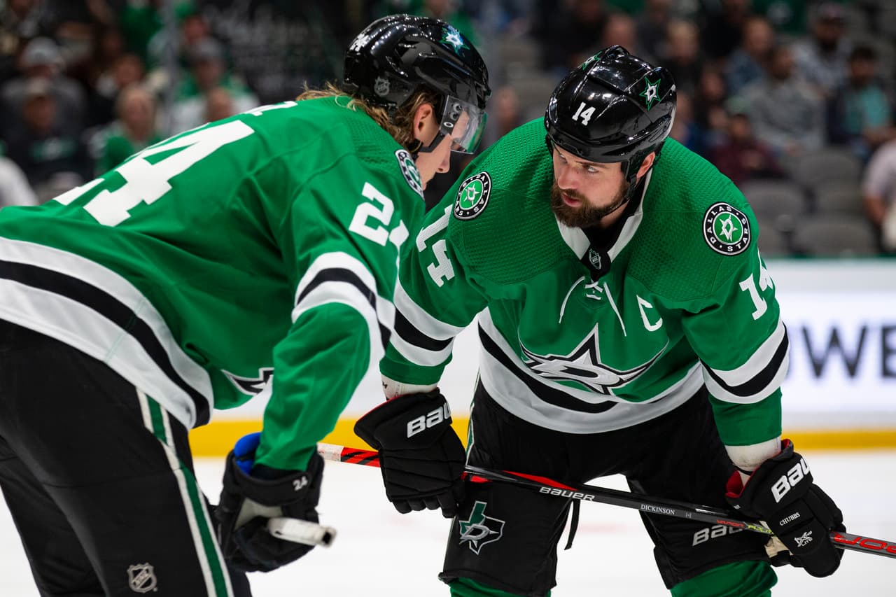 En el mes de la Herencia Hispana, la Liga Nacional de Hockey impulsa programas para atraer latinos