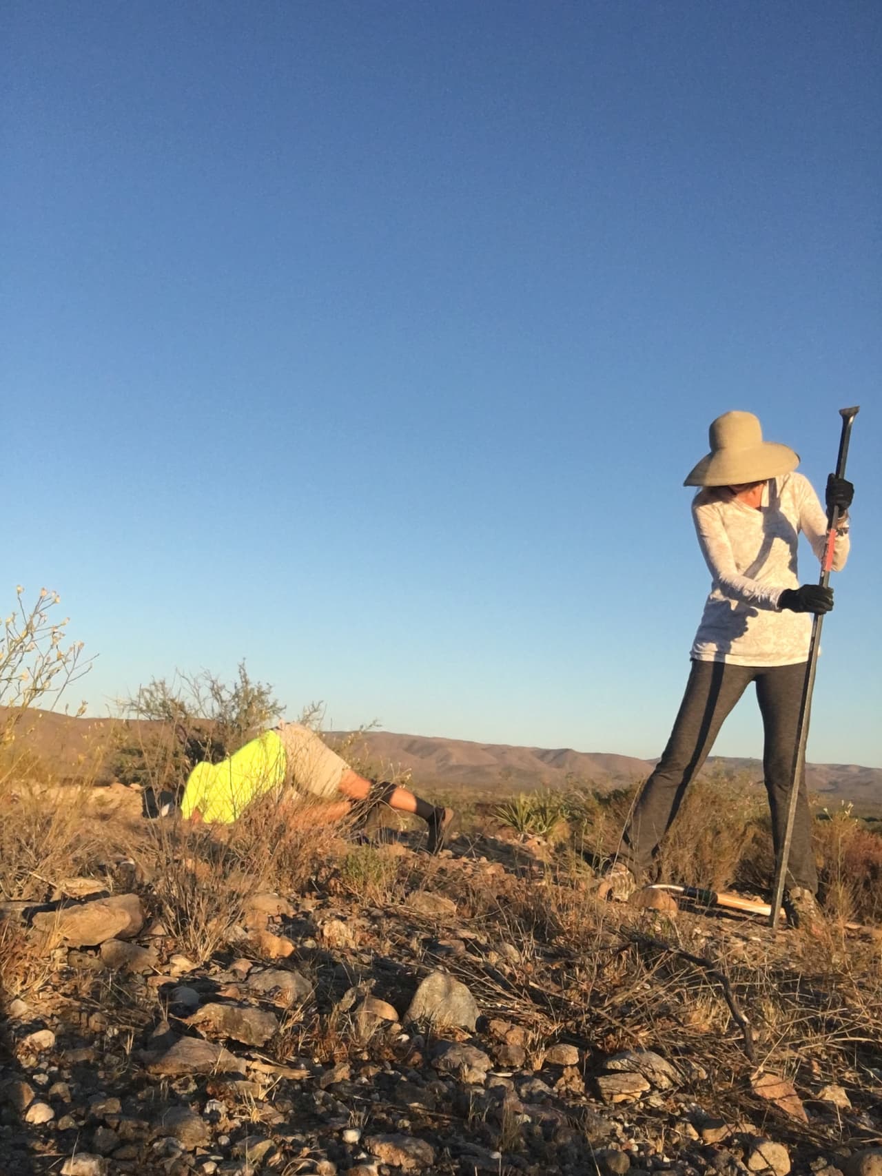 El dúo comenzó el proyecto el primer fin de semana de septiembre y a lo largo de una semana completaron su nueva creación.