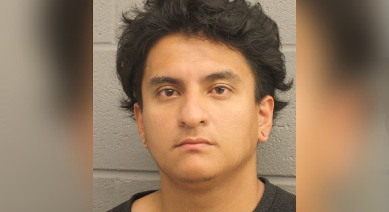 Abdulio Arias fue arrestado en Año Nuevo sospechoso de conducir alcoholizado.