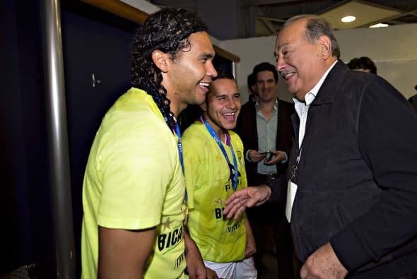 Carlos Slim se reúne con directivos del Atlético de Madrid para posible inversión