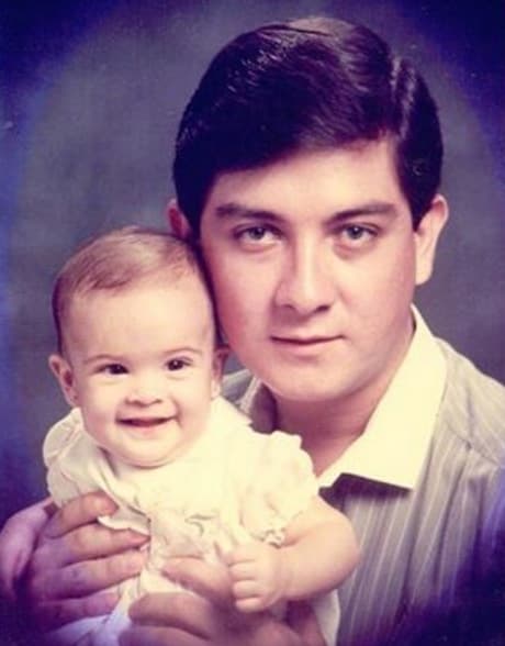 En redes sociales Maity grita a los cuatro viento el amor por su padre. "Bendecida y afortunada de tenerte como mi Padre. Te quiero Papito", escribió junto a esta bella imagen.