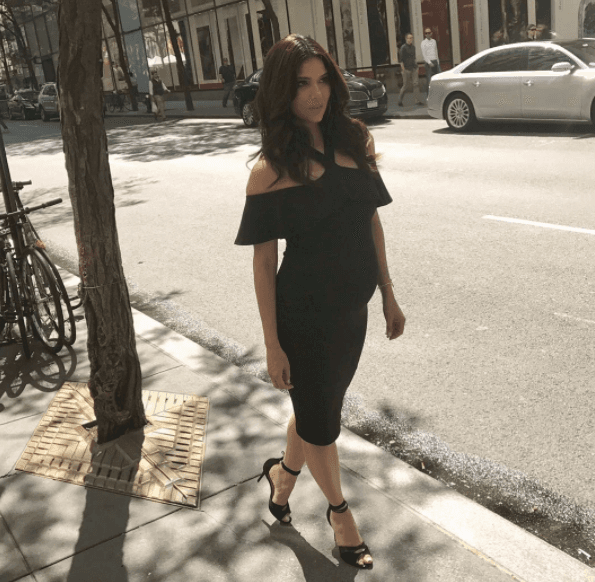 Pero Roselyn no ha sido la única famosa que al poco tiempo de haber dado a luz regresó a trabajar bajo los reflectores. Aquí te presentamos un recuento de las celebridades que se atrevieron a aparecer ante las cámaras al poco tiempo de convertirse en madres.