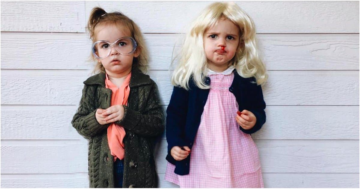 Emma y Mila como Eleven y Barb, los personajes de 'Stranger Things'