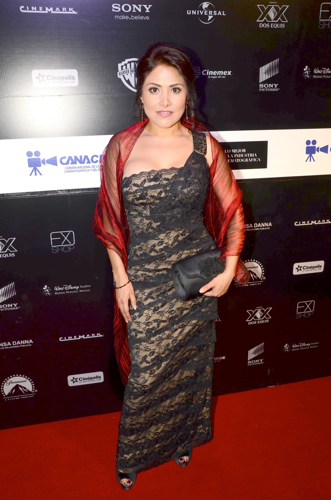 La actriz ha realizado 31 películas y 30 obras de teatro, también ha protagonizado algunas diez telenovelas y 9 series de televisión.