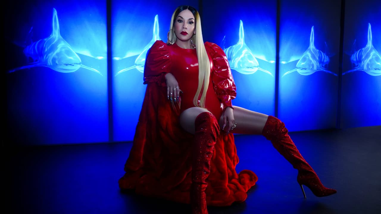 <b>Ivy Queen</b>, una de las pioneras en la música urbana, nos pondrá a bailar con su música. 'La Caballota' está nominada a Artista Femenino del Año - Urbano.