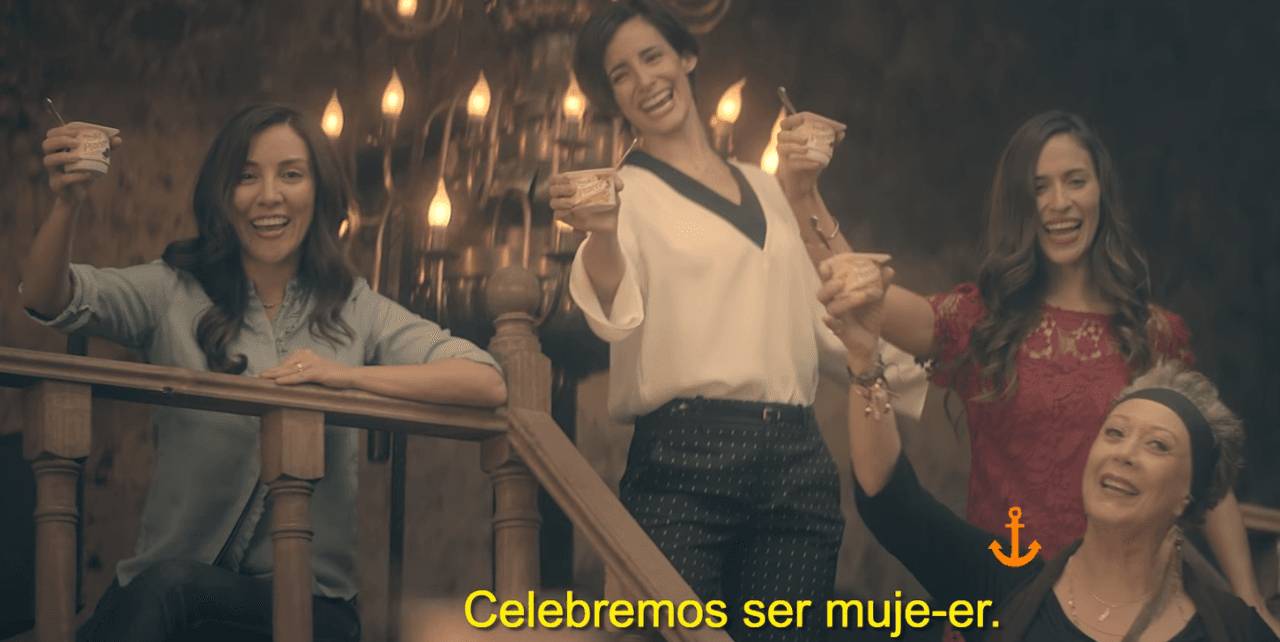 La gente está furiosa por esta canción sexista en un comercial de Yoplait México