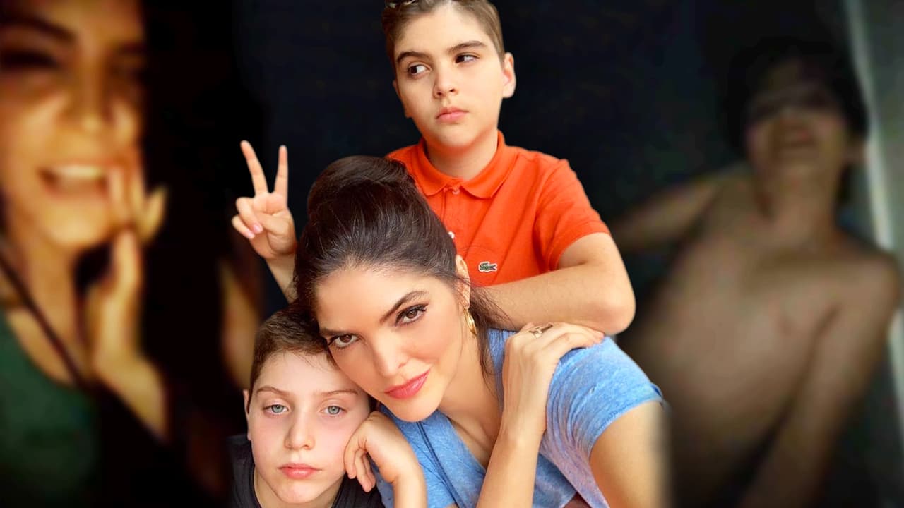 Como dice su canción, Ana Bárbara encontró a sus hijos “hasta debajo de la cama” ( y uno de ellos atorado)