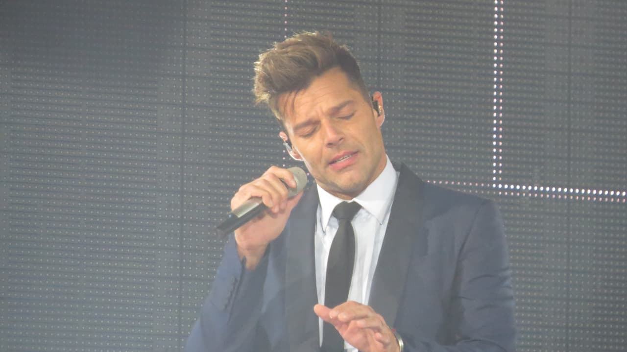 El One World Tour pasó por Chicago y el astro boricua deleitó con lo mejor de su repertorio. Mira esta galería con lo mejor del concierto de Ricky Martin.