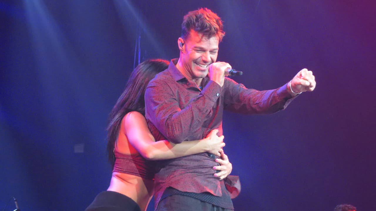 El One World Tour pasó por Chicago y el astro boricua deleitó con lo mejor de su repertorio. Mira esta galería con lo mejor del concierto de Ricky Martin.
