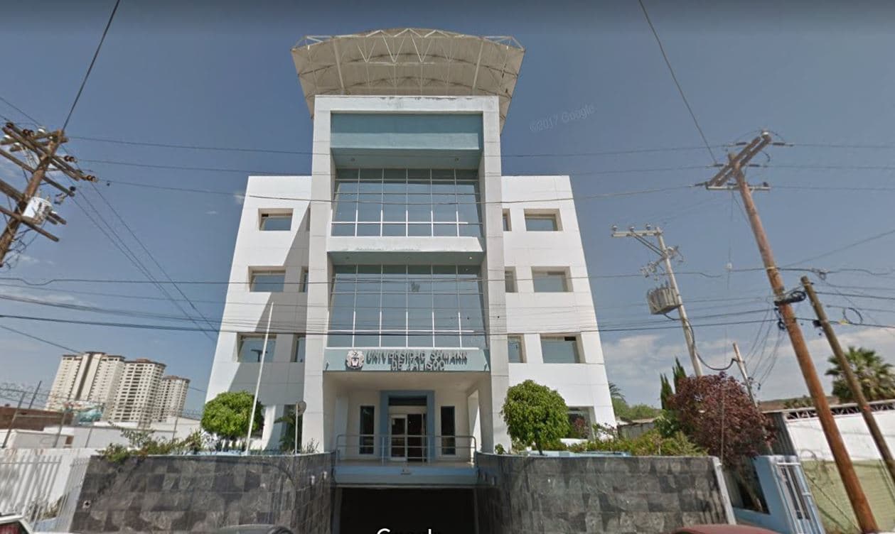 La universidad Sämann fue inaugurada en 2012 por Samuel Joaquín Flores, entonces dirigente de La Luz del Mundo.