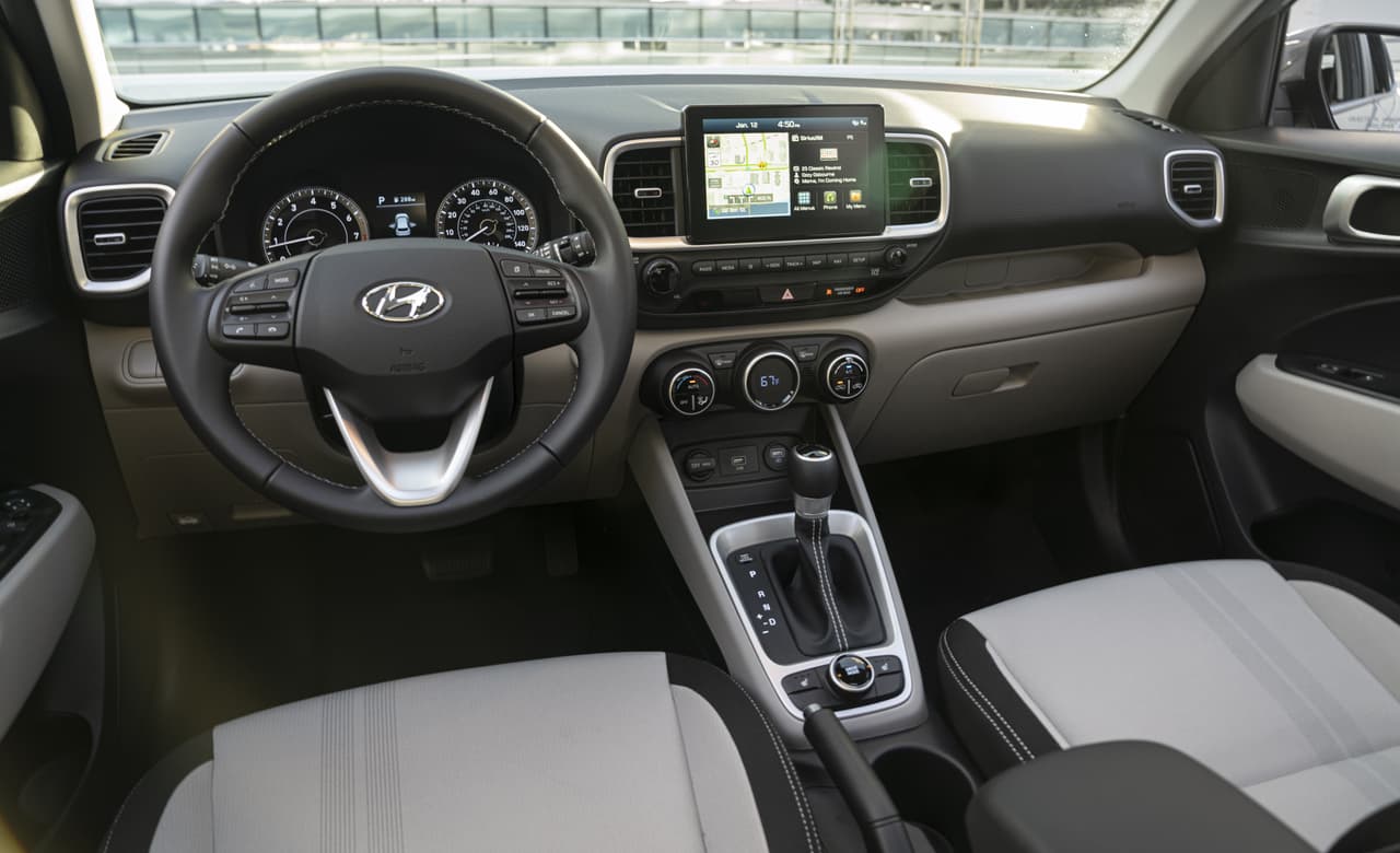 La cabina del Hyundai Venue 2020 es una de los mejores en su segmento.