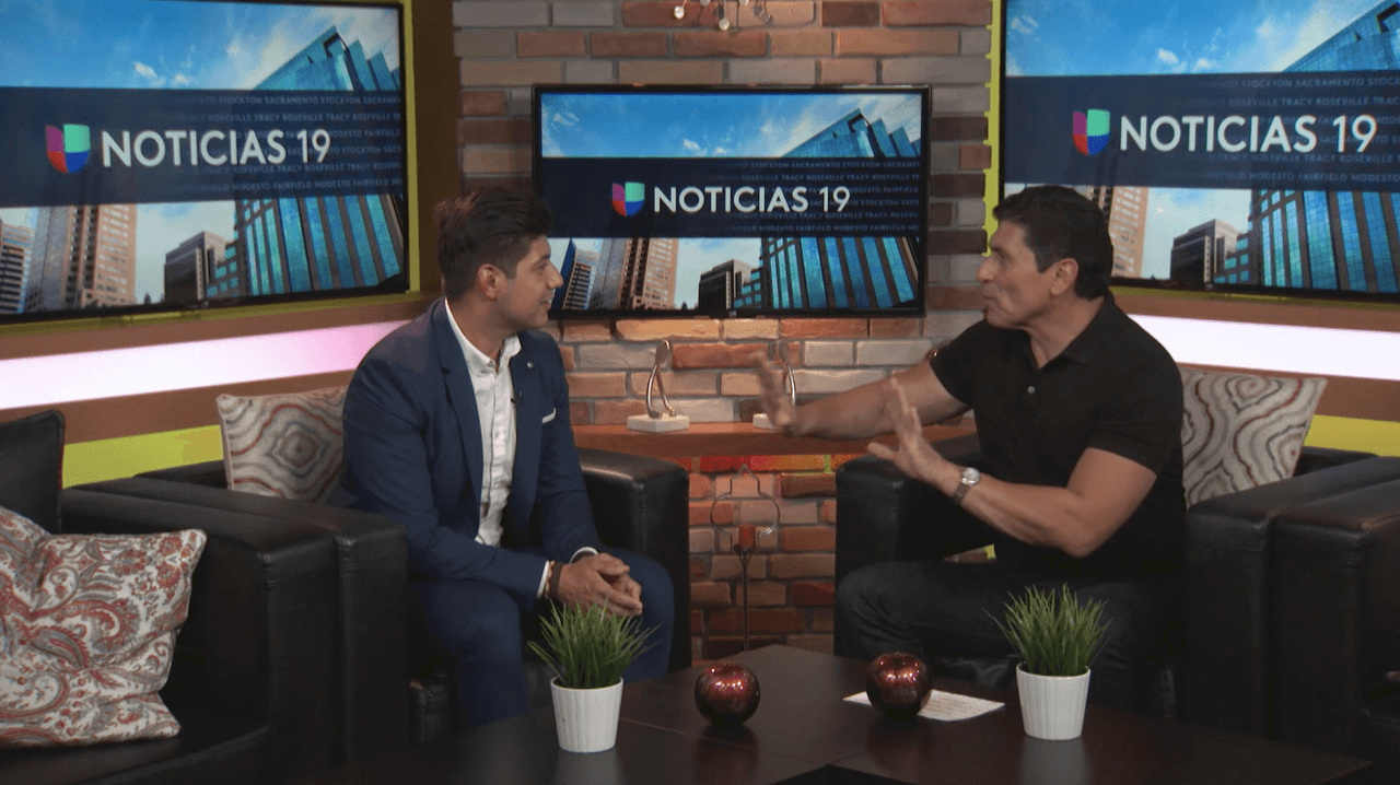 Previo a la conferencia, el Dr. César Lozano visitó a Univision en Sacramento para una entrevista exclusiva con el presentador Brian Lozano sobre cómo los inmigrantes en California pueden superar recientes tragedias en las que su comunidad fue el blanco.